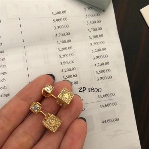 디올 귀걸이 D3690 2020/신상 (정품과 비교가능한 퀄리티)