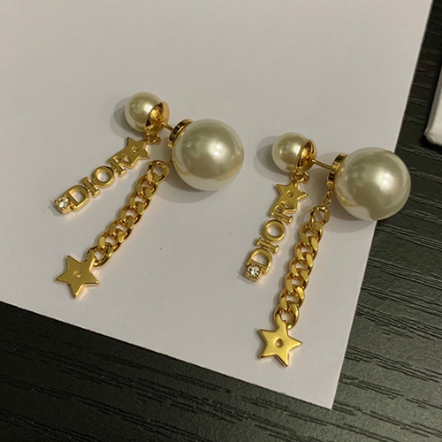 디올 귀걸이 D4012 2020/신상 (정품과 비교가능한 퀄리티)