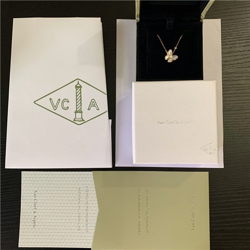 반클리프 목걸이 V4004 2020/신상 (정품과 비교가능한 퀄리티)