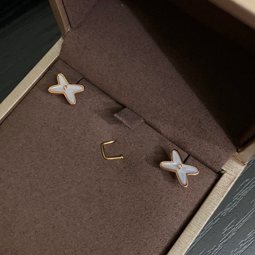 쇼메 귀걸이 M6112 2020/신상 (정품과 비교가능한 퀄리티)