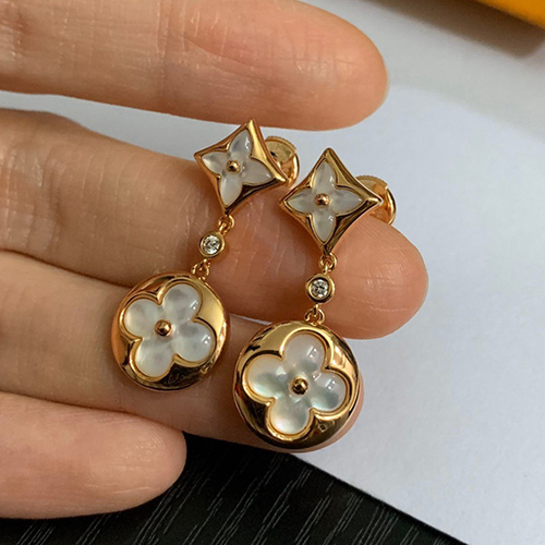 루이비통 귀걸이 L4031 2020/신상 (정품과 비교가능한 퀄리티)