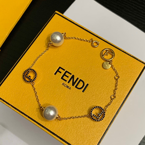 펜디 팔찌 F5657 2020/신상 (정품과 비교가능한 퀄리티)