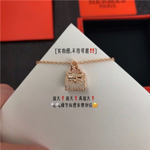 에르메스 목걸이 H4052 2020/신상 (정품과 비교가능한 퀄리티)