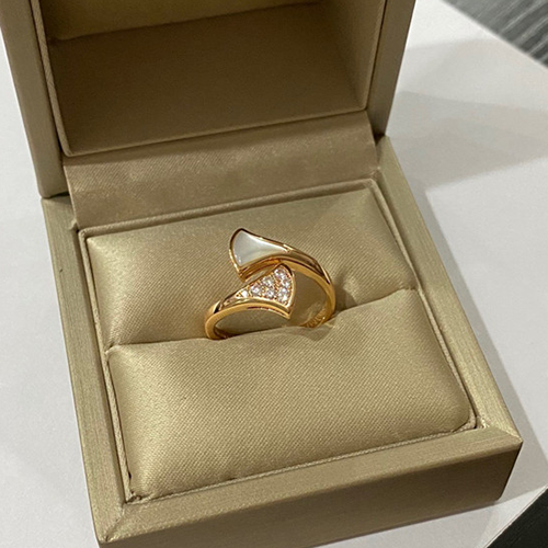 불가리 반지 B5064 2020/신상  (정품과 비교가능한 퀄리티)