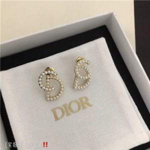 디올 귀걸이 D9129 2020/신상 (정품과 비교가능한 퀄리티)