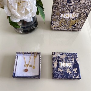 디올 목걸이 D4060 2023/신상 (정품과 비교가능한 퀄리티)