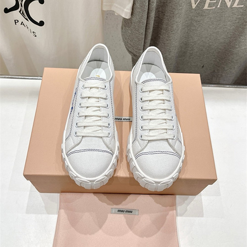 미우미우 여성용 스니커즈 M52593-2 2024/신상