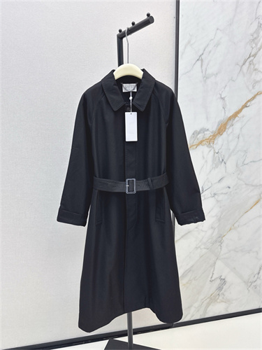 메종마르지엘라 바람막이 코트 M23990 2025/신상