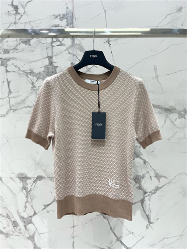 펜디 반팔 니트 F12307 2025/신상