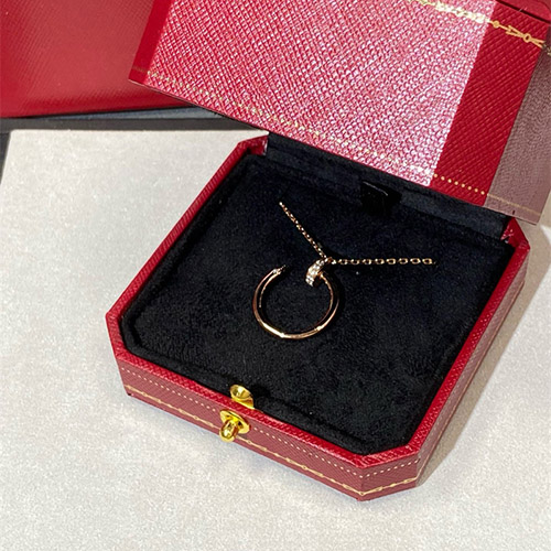 까르띠에 목걸이 C3660 2025/신상  (정품과 비교가능한 퀄리티)