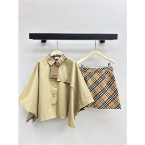 버버리 자켓 스커트 세트 B14401 2025/신상