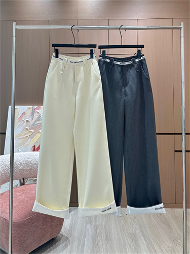 미우미우 캐주얼 바지 M82208 2025/신상