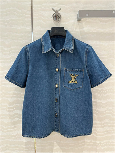 루이비통 데님 반팔 셔츠 L32496 2025/신상