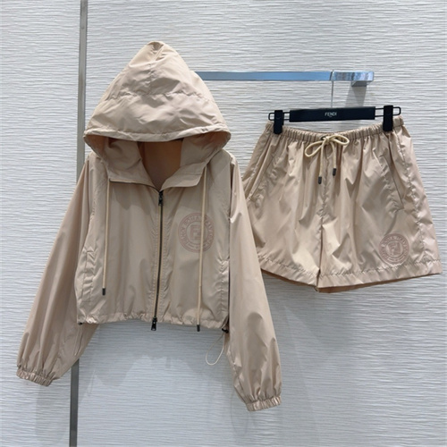 펜디 후드 트레이닝 세트 F83908 2025/신상