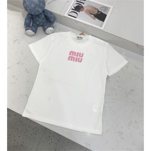 미우미우 반팔 티셔츠 M71351 2025/신상