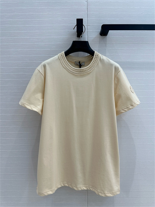 몽클레어 반팔 티셔츠 M51850 2025/신상