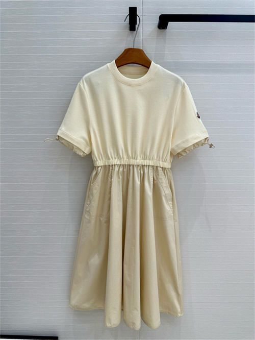 몽클레어 원피스 M13103 2025/신상