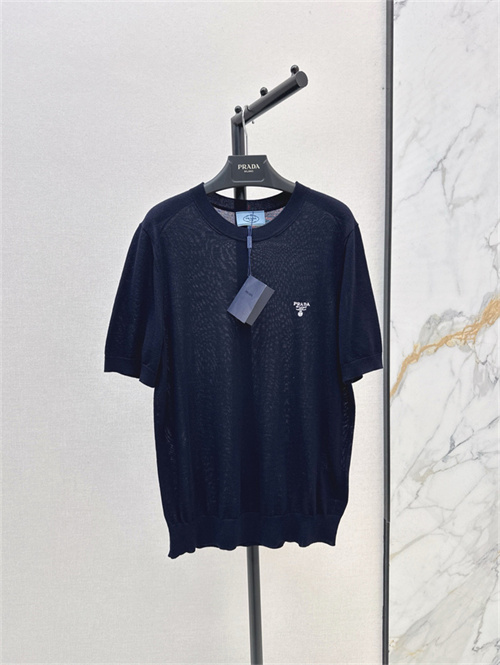 프라다 반팔 티셔츠 P22705 2025/신상