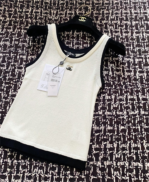 샤넬 민소매 C82109 2025/신상