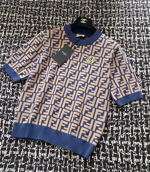 펜디 반팔 니트 F92408 2025/신상