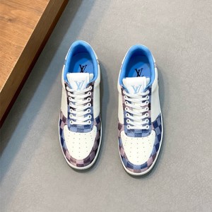 루이비통 남성용 스니커즈 L75521-2 2025/신상