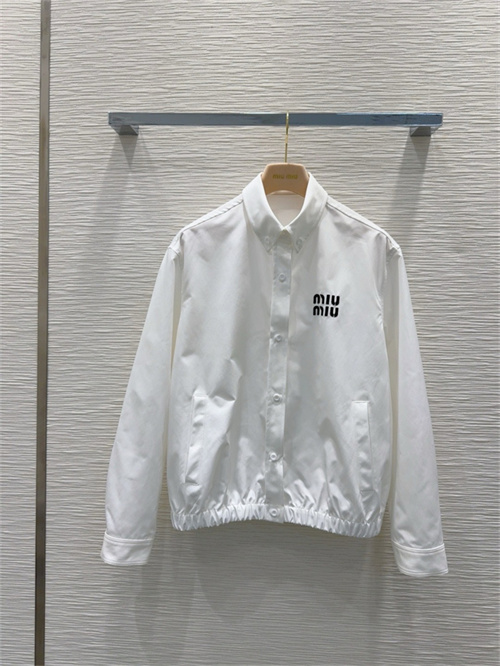 미우미우 긴팔 셔츠 M72804 2025/신상