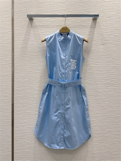 버버리 민소매 원피스 B53202 2025신상