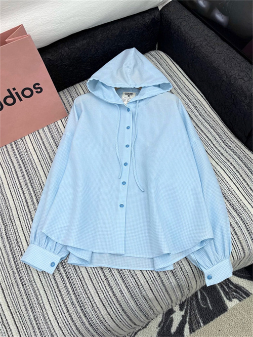 샤넬 후드 셔츠 C42902 2025/신상