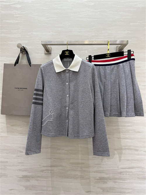 톰브라운 긴팔 셔츠 스커트 세트 T63607 2025/신상