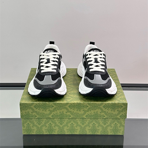 구찌 남성용 스니커즈 G81880-2 2025/신상