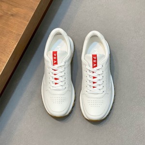 프라다 남성용 스니커즈 P98719-1 2025/신상