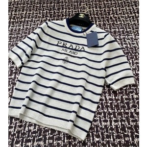 프라다 반팔 티셔츠 P32405 2025/신상