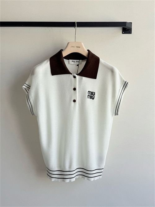 미우미우 민소매 폴로 니트 M72205 2025/신상