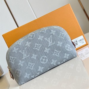 루이비통 코스메틱 파우치백 PM M13751 2025/신상