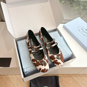 프라다 여성용 단화 P42313-2 2025/신상