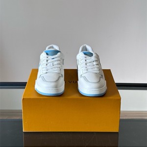 루이비통 남성용 스니커즈 L68432-2 2025/신상