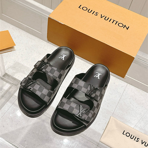 루이비통 남성용 샌들 L21455-1 2025/신상