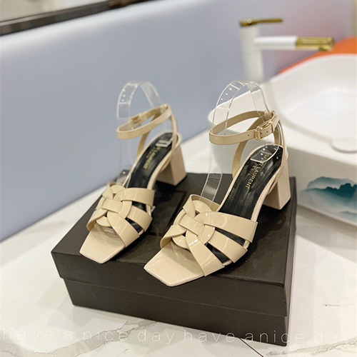 생로랑 여성용 샌들 (굽높이6.5CM) Y69776-1 2025/신상