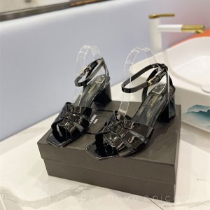 생로랑 여성용 샌들 (굽높이6.5CM) Y69776-2 2025/신상