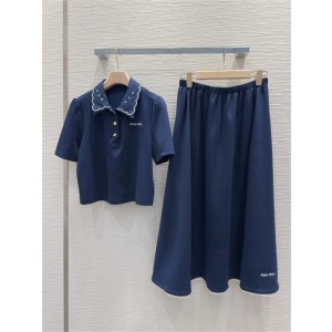 미우미우 반팔 폴로 티셔츠 스커트 세트 M83609 2025/신상