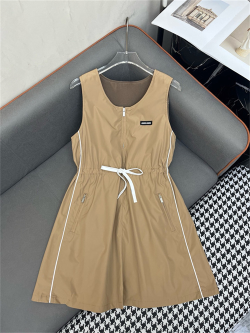 미우미우 민소매 원피스 M43402 2025/신상