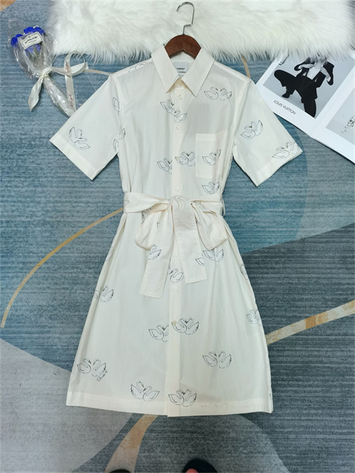 버버리 셔츠 원피스 B32807 2025/신상