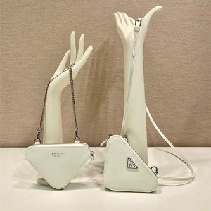 프라다 더블 지퍼 트라이앵글 미니백 1NR015
