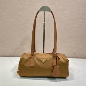 프라다 토트백 1BB127