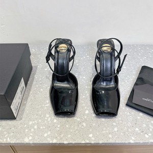 생로랑 여성용 샌들 (굽높이10CM) Y68976-1 2025/신상