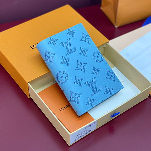 루이비통 패스포트 커버 여권지갑 M14798 2025/신상