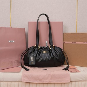 미우미우 조이 토트백 5BG306 2025/신상