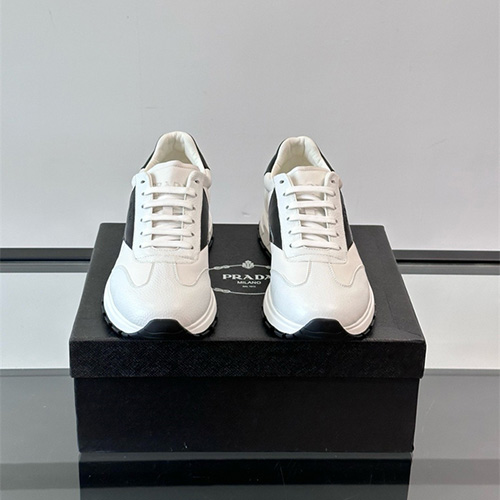 프라다 남성용 스니커즈 P97920-1 2025/신상