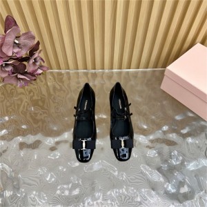 페레가모 여성용 구두 F75662-2 2025/신상