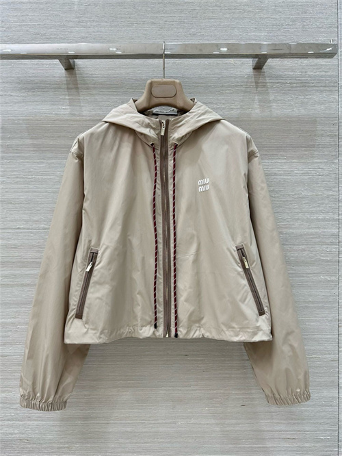 미우미우 후드 자켓 M82903 2025/신상
